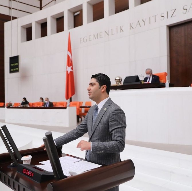 MHP Kayseri Milletvekili İsmail Özdemir kimdir? Kaç yaşında? Nereli?