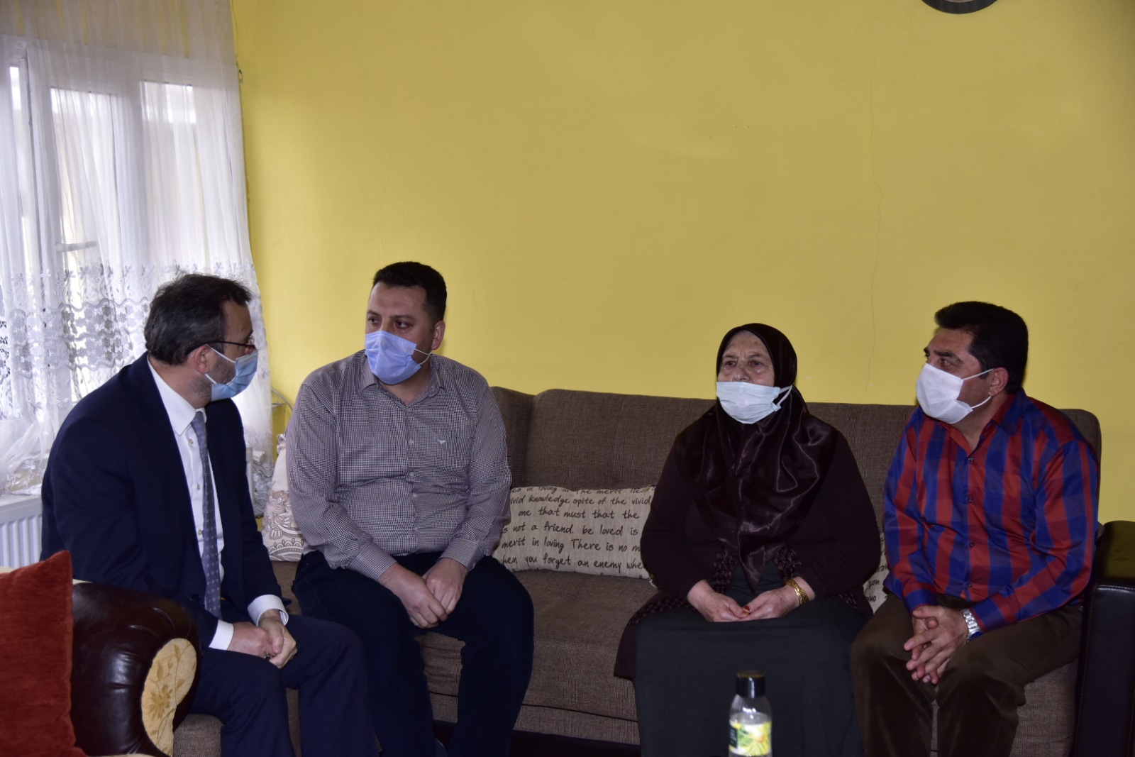 Başkan Ahmet Cin'den şehit ve gazi ailelerine 18 Mart ziyareti!