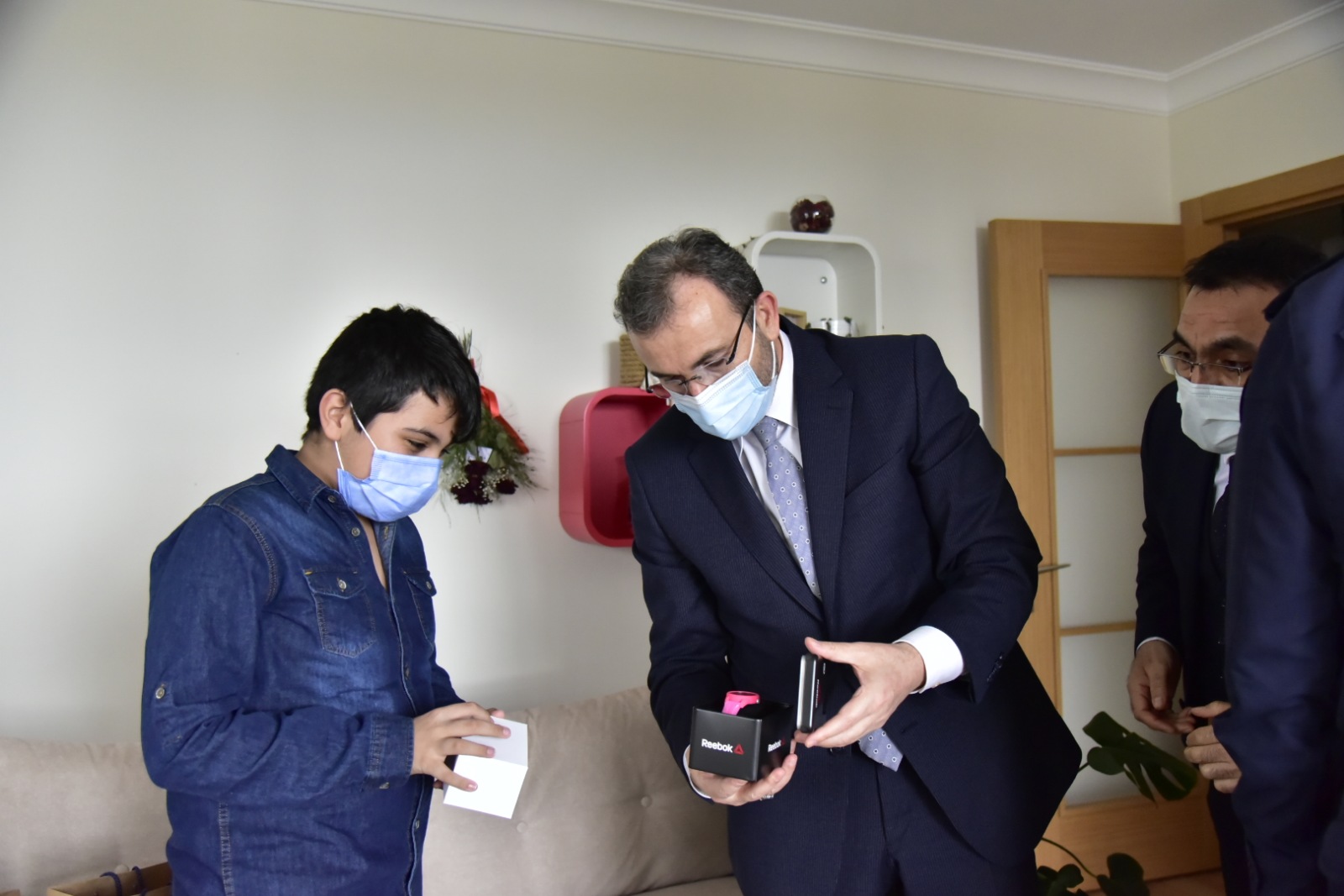 Başkan Ahmet Cin'den şehit ve gazi ailelerine 18 Mart ziyareti!