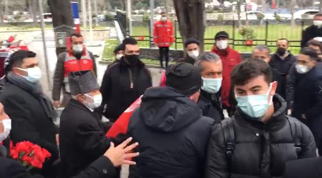 Ekrem İmamoğlu'na Edine Kapı Şehitliğinde gazi yakınından şok tepki: Burası Pervin Buldan ile ağaç diktiğin park değil