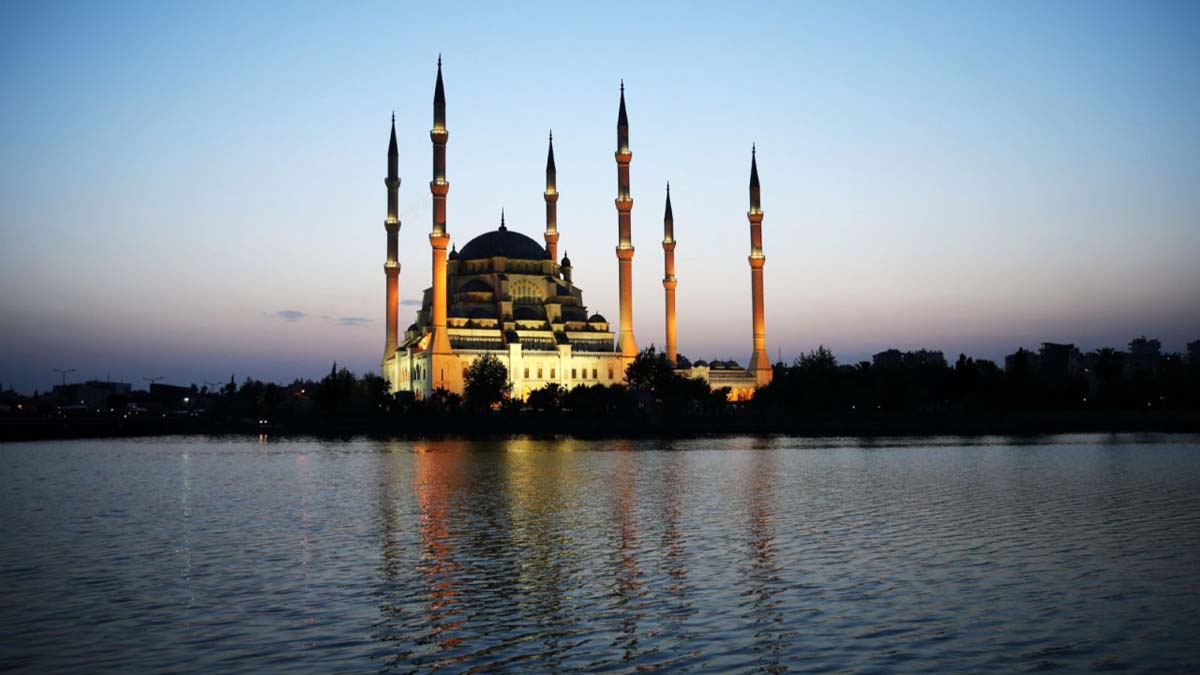 Berat Kandili nedir kısaca? Berat Kandili anlamı ve önlemi nedir? Berat Kandili ne zaman 2021?