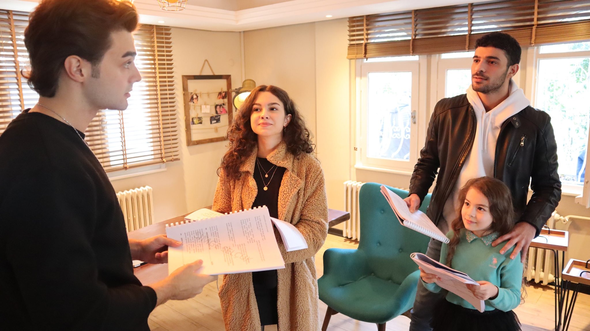 Kardeşlerim dizisinde şoke eden gerçek yıllara sonra ortaya çıktı! Ömer meğerse Kadir'in kardeşi değilmiş... 