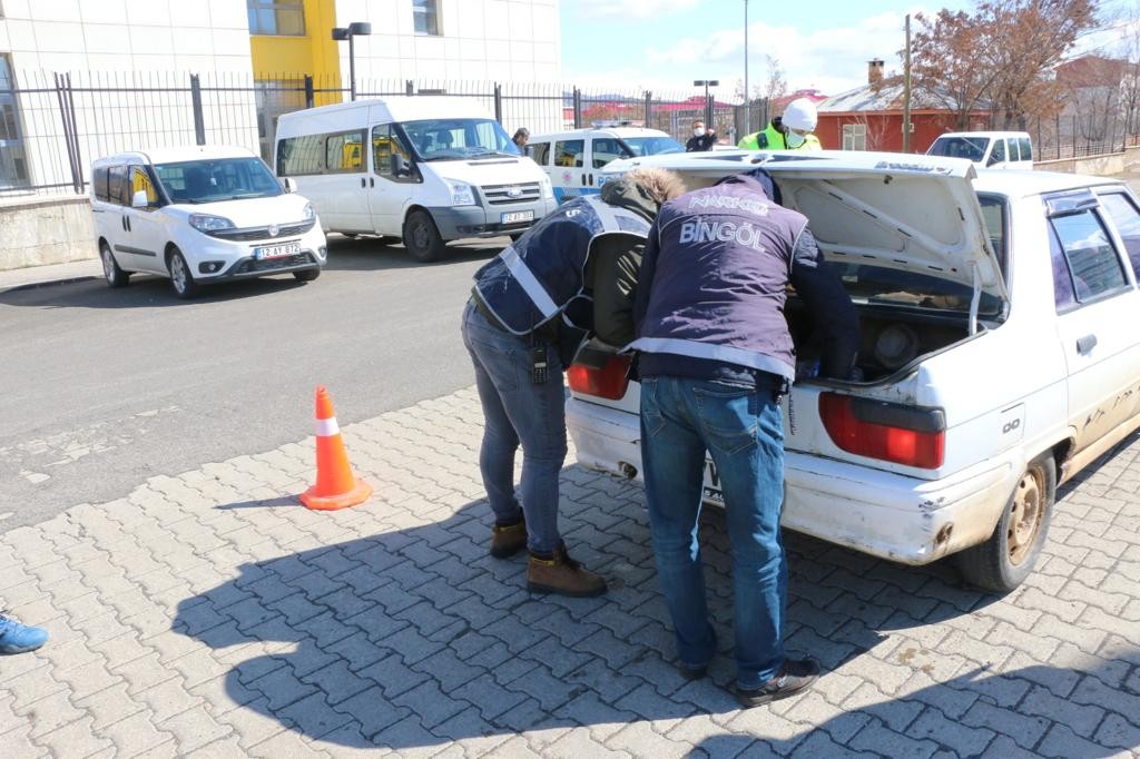 Son dakika... İçişleri Bakanlığı açıkladı: Denetimler bin 311 şahıs yakalandı