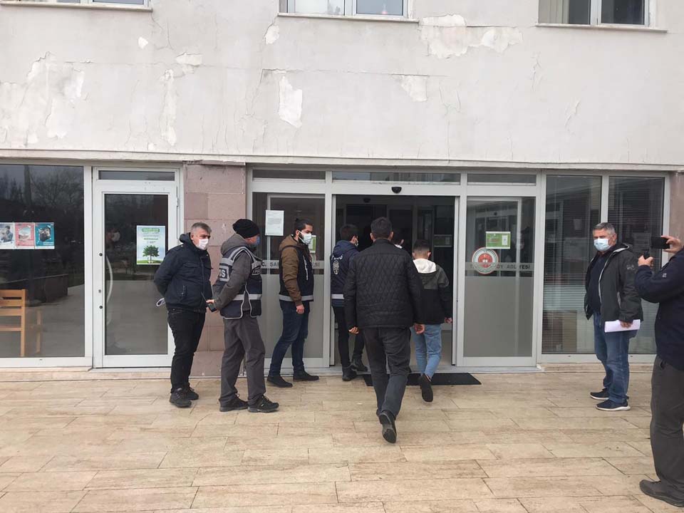 Tekirdağ'da yaşlı kadını FETÖ yalanıyla dolandırdılar, 315 bin lirasını aldılar