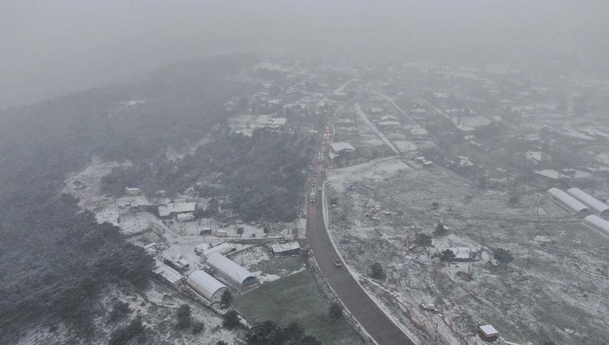 Kar yağışı ve kazalar İstanbul trafiğini kilitledi: Yoğunluk yüzde 60’a ulaştı