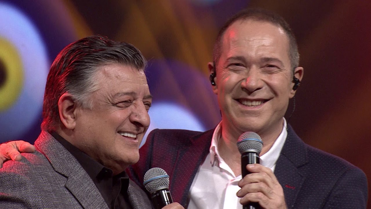 Sümer Ezgü kimdir? Nereli, kaç yaşında? Evli mi? Şarkıları nelerdir?