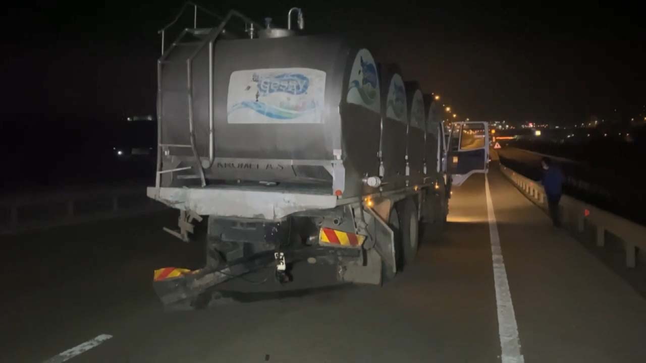 Bursa'da feci kaza! Araç TIR'ın altına girdi, 1 ölü 2 ağır yaralı