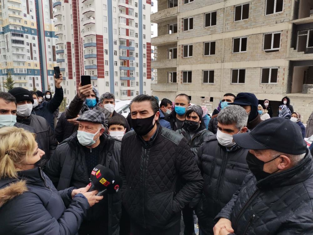 Yıllardır mağdur edilen kooperatif üyeleri eylen yaptı Bir evin beş kişiye satıldığı kesinleşti