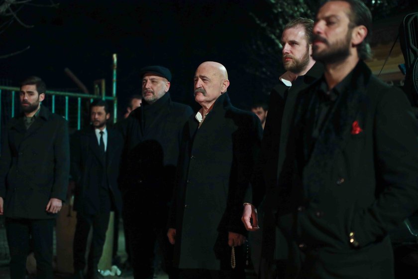 Çukur 122. bölüm fragmanı yayınlandı! Ben o değirmenin suyunu keseceğim!