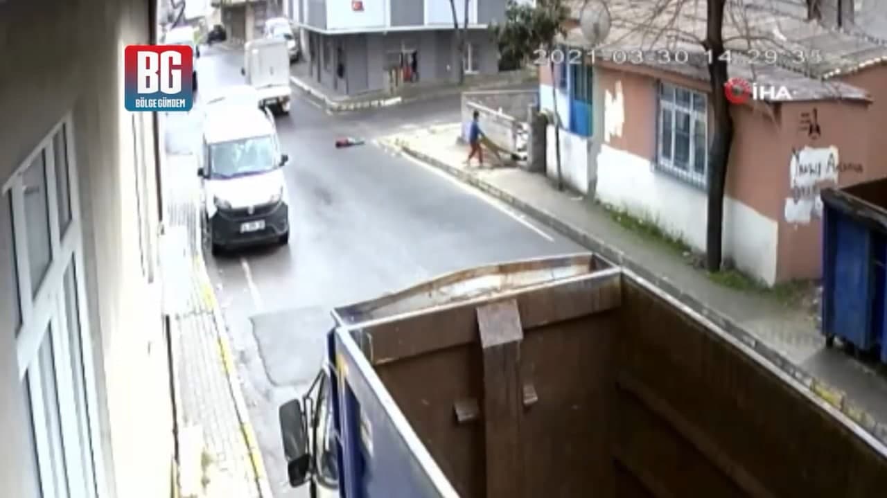 Avcılar'da yürek yakan kaza, 3 yaşındaki çocuğun üzerinden kamyonet geçti