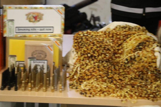 Kapıkule Gümrük Muhafaza Ekipleri kaçakçıların korkulu rüyası! Kuş uçurtmuyorlar