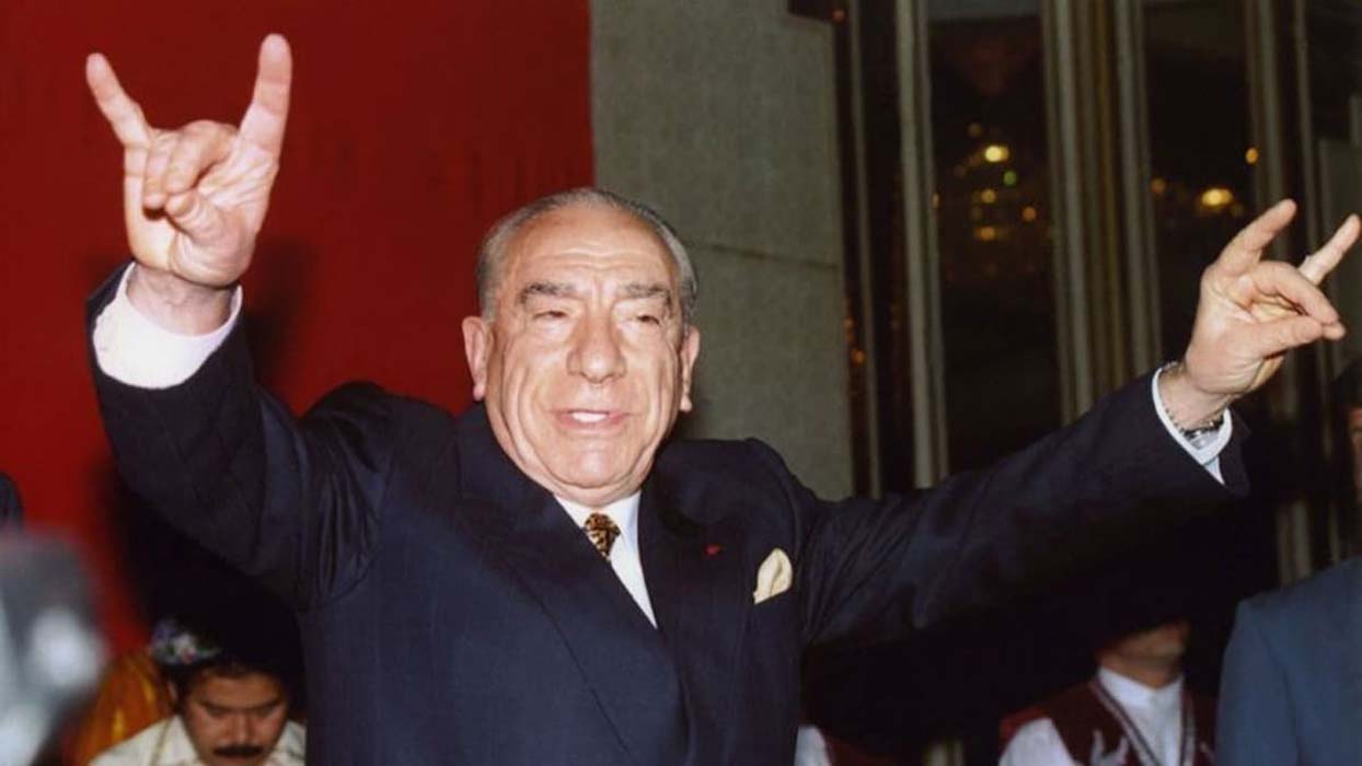 En güzel Alparslan Türkeş sözleri |Başbuğ Türkeş'in en etkili sözleri resimli