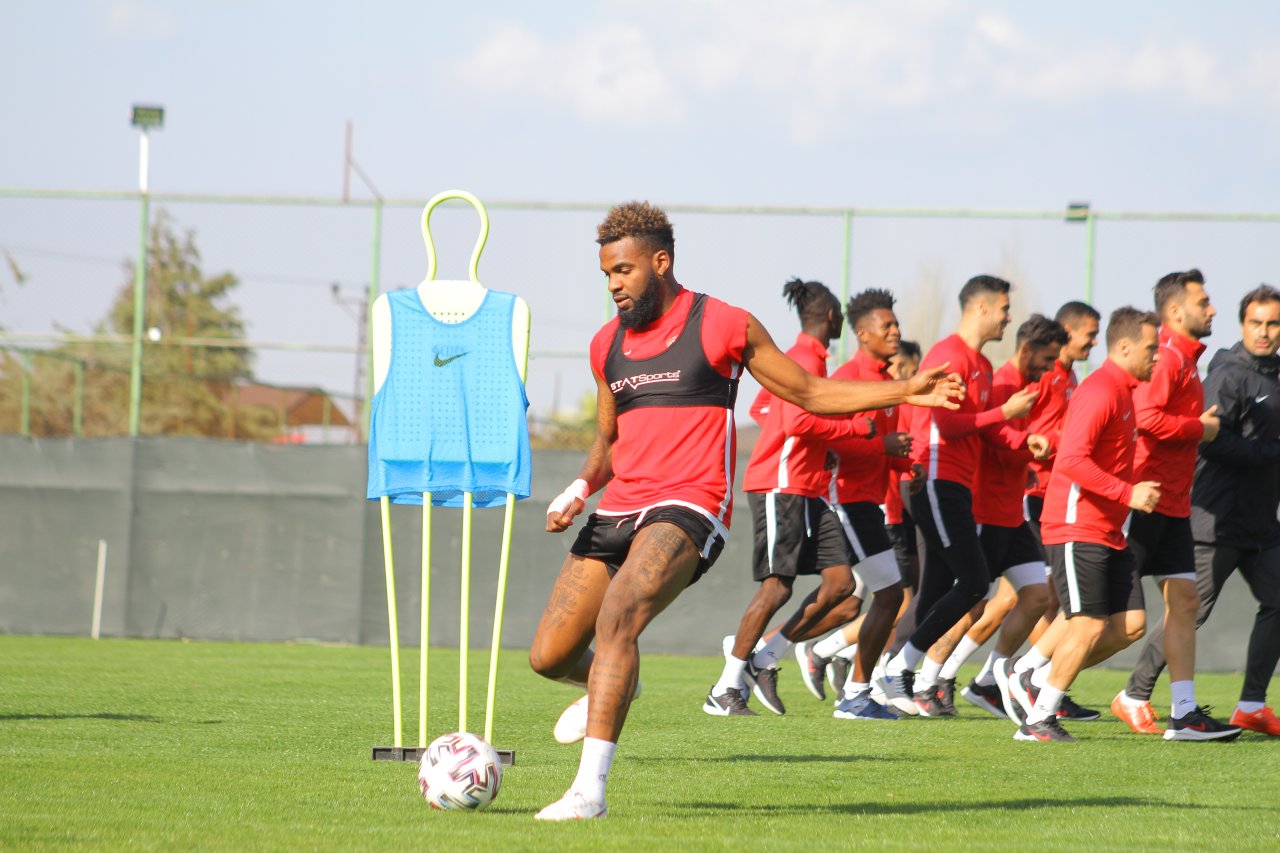 Hatayspor, Fatih Karagümrük maçı hazırlıklarına başladı