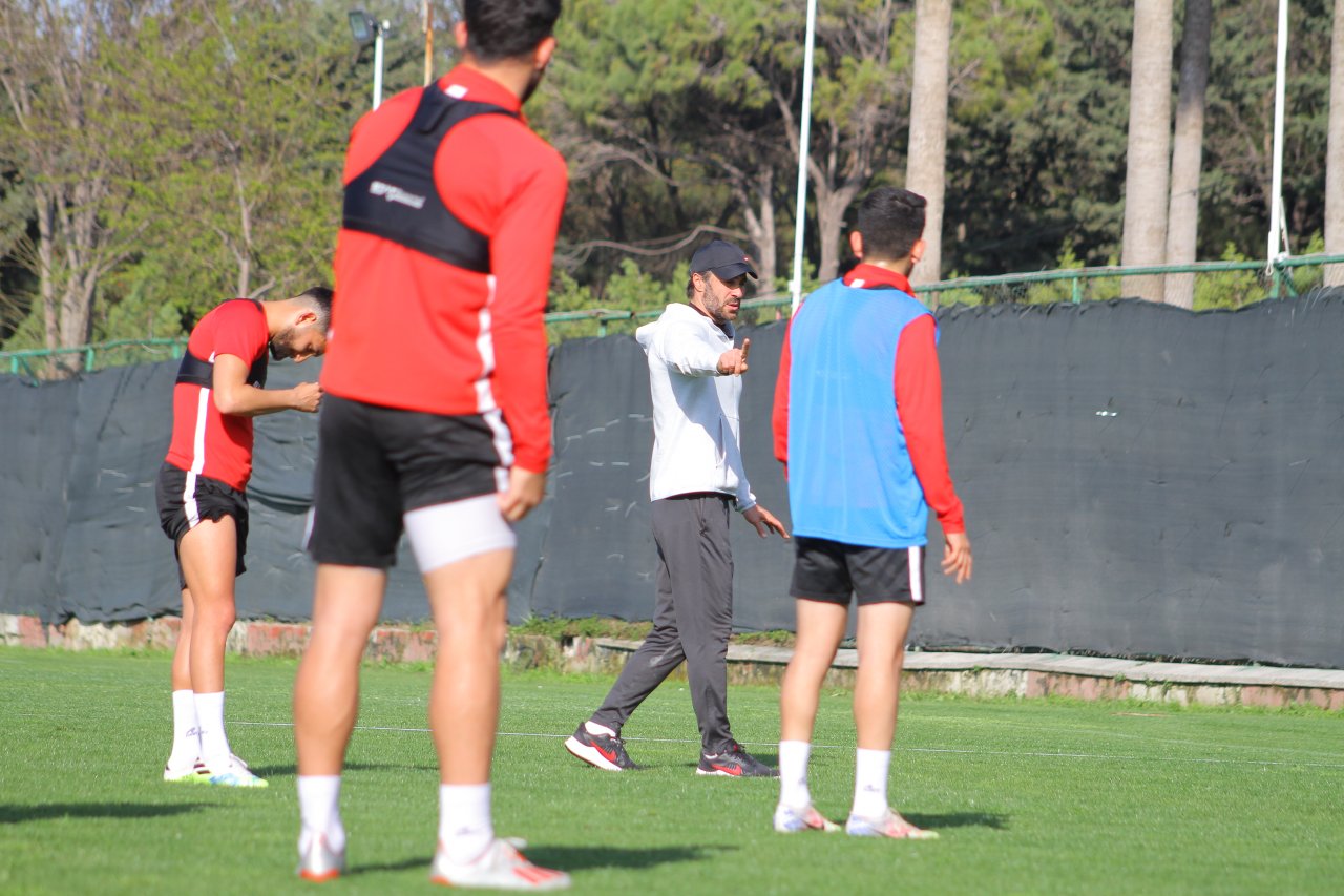 Hatayspor, Fatih Karagümrük maçı hazırlıklarına başladı