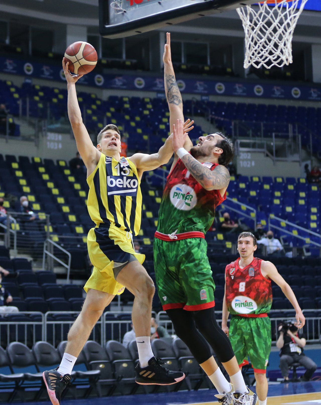 ING Basketbol Süper Ligi'nde Fenerbahçe Beko Pınar Karşıyaka'yı 117-59 yendi