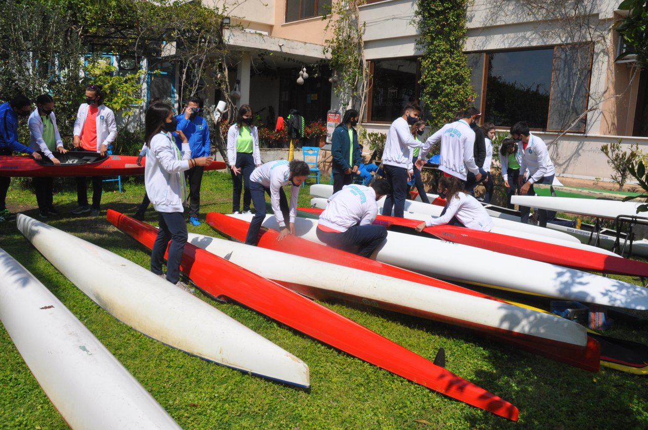 Kanocu üç erkek kardeşin hedefi büyük: Gözlerini milli formaya diktiler