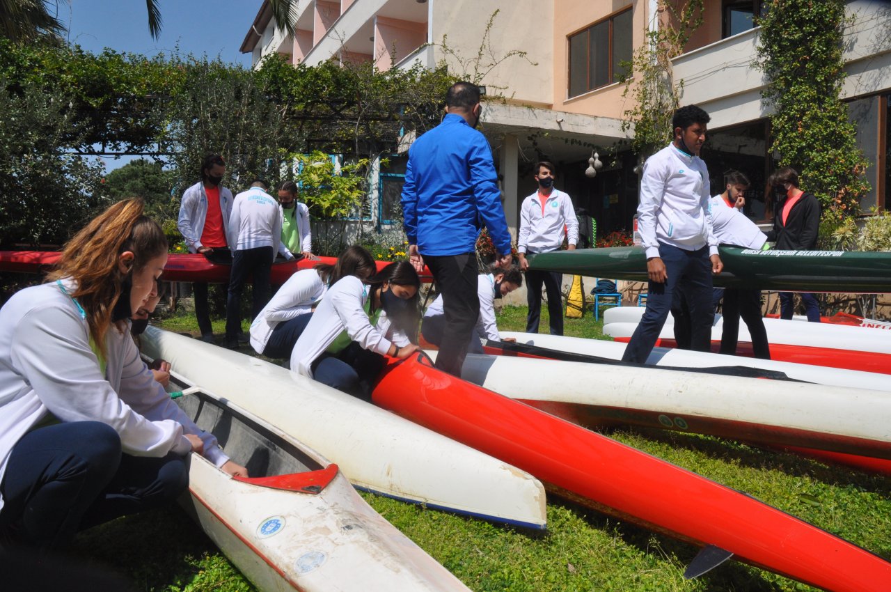 Kanocu üç erkek kardeşin hedefi büyük: Gözlerini milli formaya diktiler