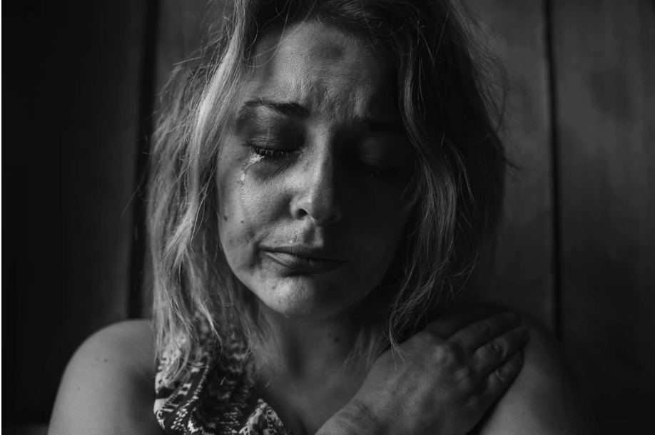 Mide bulantısı korona belirtisi mi?