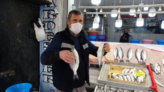 Balıkçı esnafı sezondan hiç memnun olmadıklarını dile getirdi