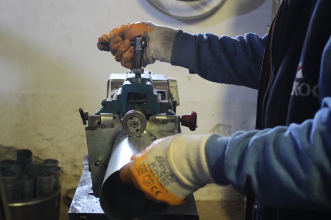 Çömlek atölyesi kuran Ömer gelen taleplere yetişemiyor!