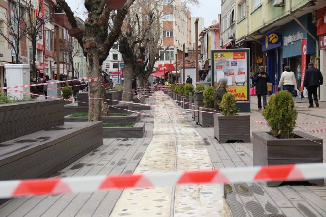 Eskişehir’de parklar, yoğunluk oluşturduğu gerekçesiyle kapatıldı