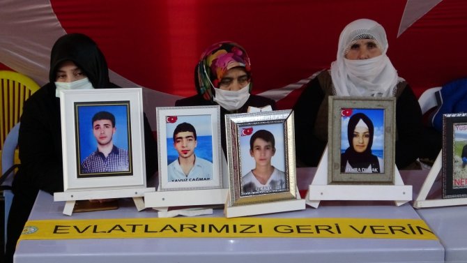 Evlat nöbetindeki babanın yürek yakan isyanı "Kızım sağ mı ölü mü bilmiyorum"