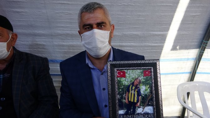 Evlat nöbetindeki babanın yürek yakan isyanı "Kızım sağ mı ölü mü bilmiyorum"