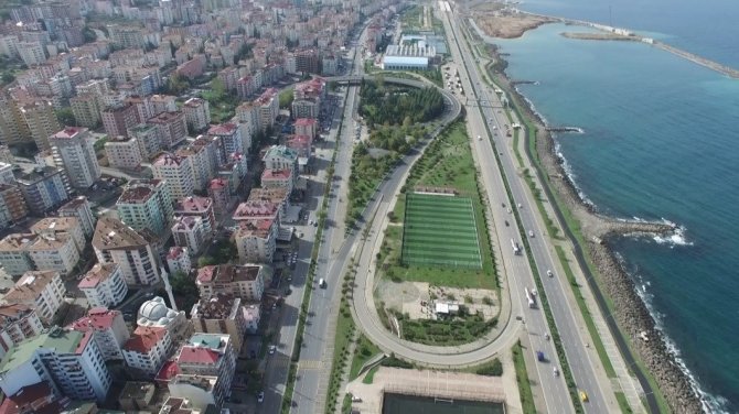 Trabzon sahilinin değişimi: Dolgu çalışmaları denizi uzaklaştırdı