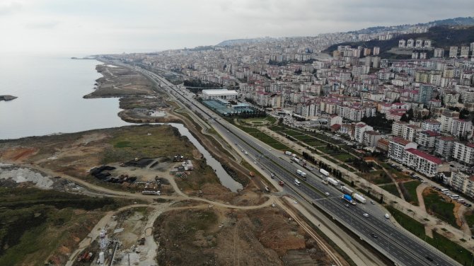 Trabzon sahilinin değişimi: Dolgu çalışmaları denizi uzaklaştırdı