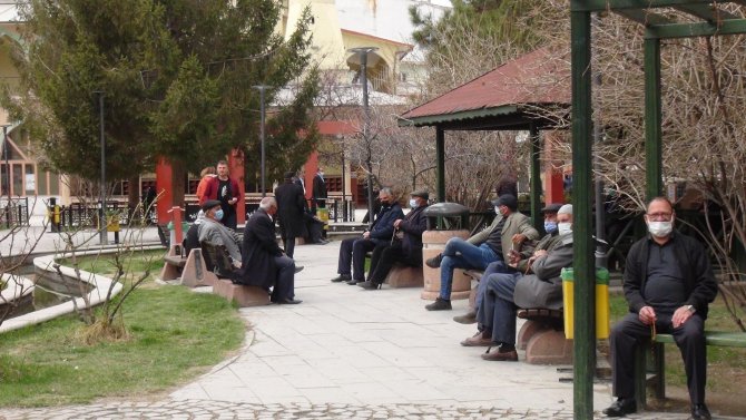 Van koronavirüs haritasında alarm vermeye başladı! Rengi kırmızıya dönüyor