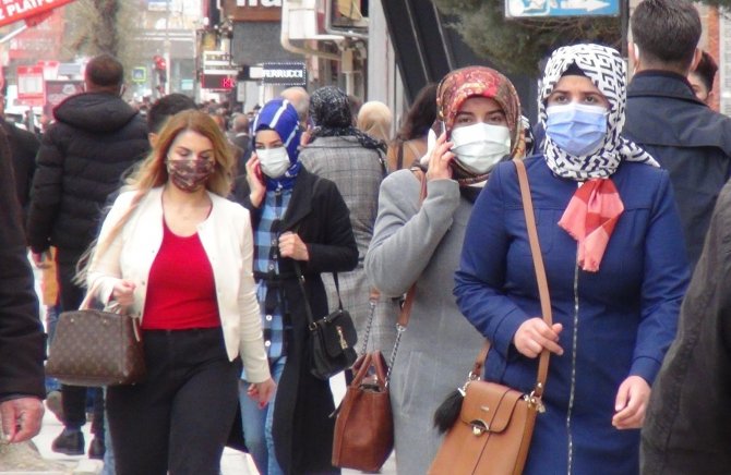 Van koronavirüs haritasında alarm vermeye başladı! Rengi kırmızıya dönüyor