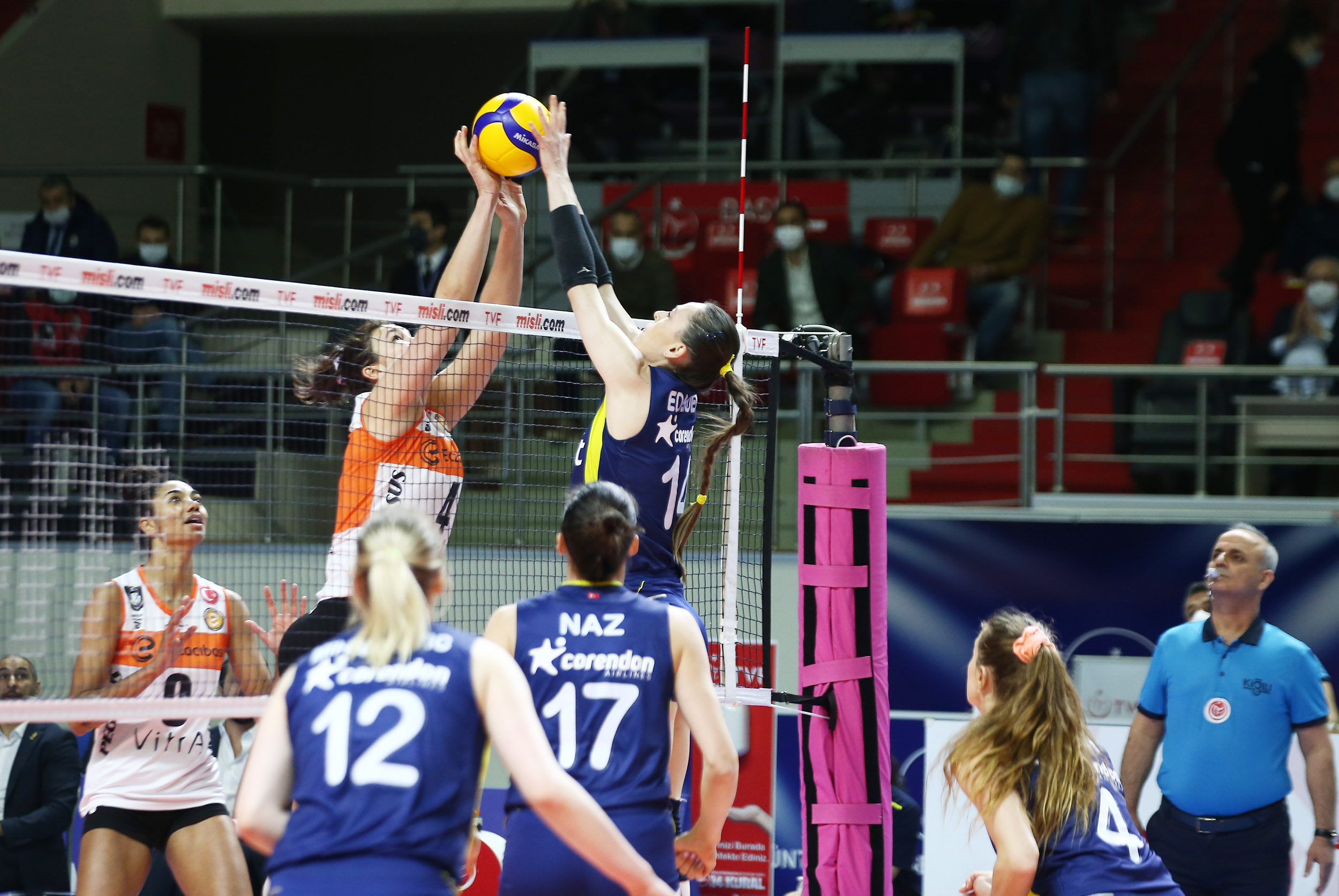 Fenerbahçe Opet- Eczacıbaşı Vitra maçı ne zaman, saat kaçta, hangi kanalda?