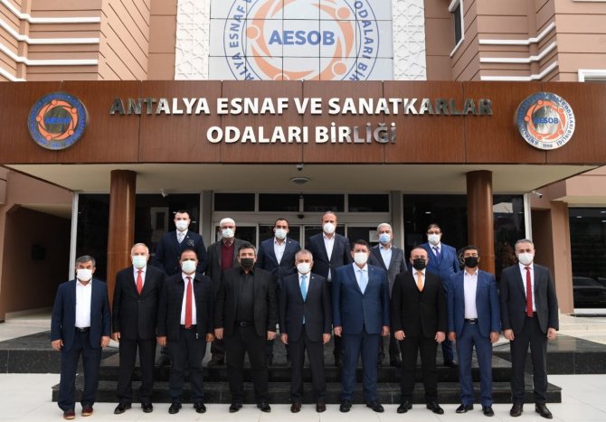 Antalya Valisi Ersin Yazıcı, pandemi sürecinin bütün vatandaşları yorduğundan bahsetti