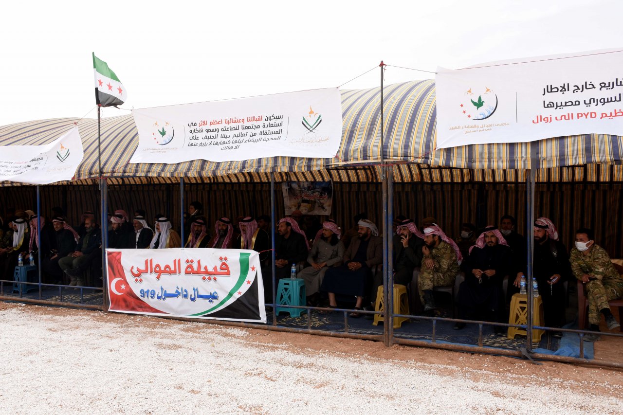 Aşiretler buluşmasında Suriyeli aşiretler terör örgütü YPG/PKK'ya ve Esed rejimine karşı birlik olma kararı verdi