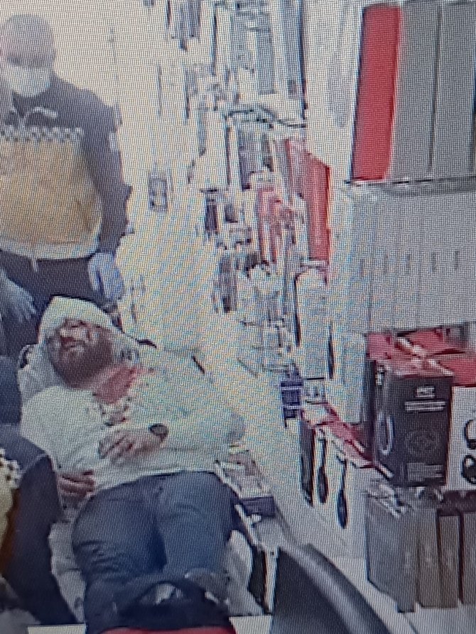 Boşanmadığı için kardeşleri eşini darp etti: Kadın kocasını savundu