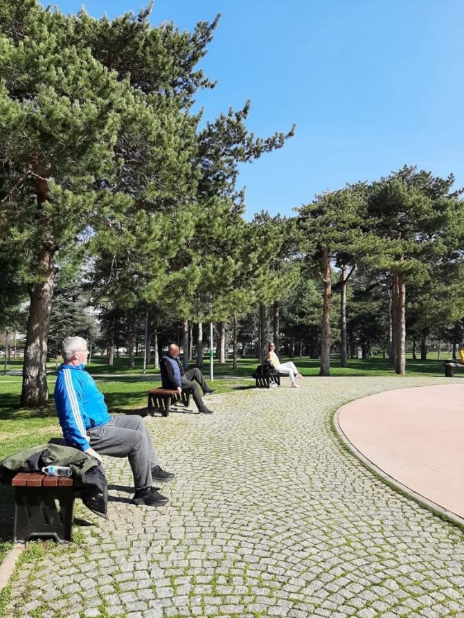 Bursa'da 65 yaş üstüne özel spor imkanı