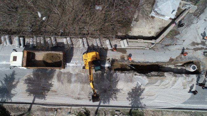 Tatvan Belediyesi alt yapı çalışmalarına başladı