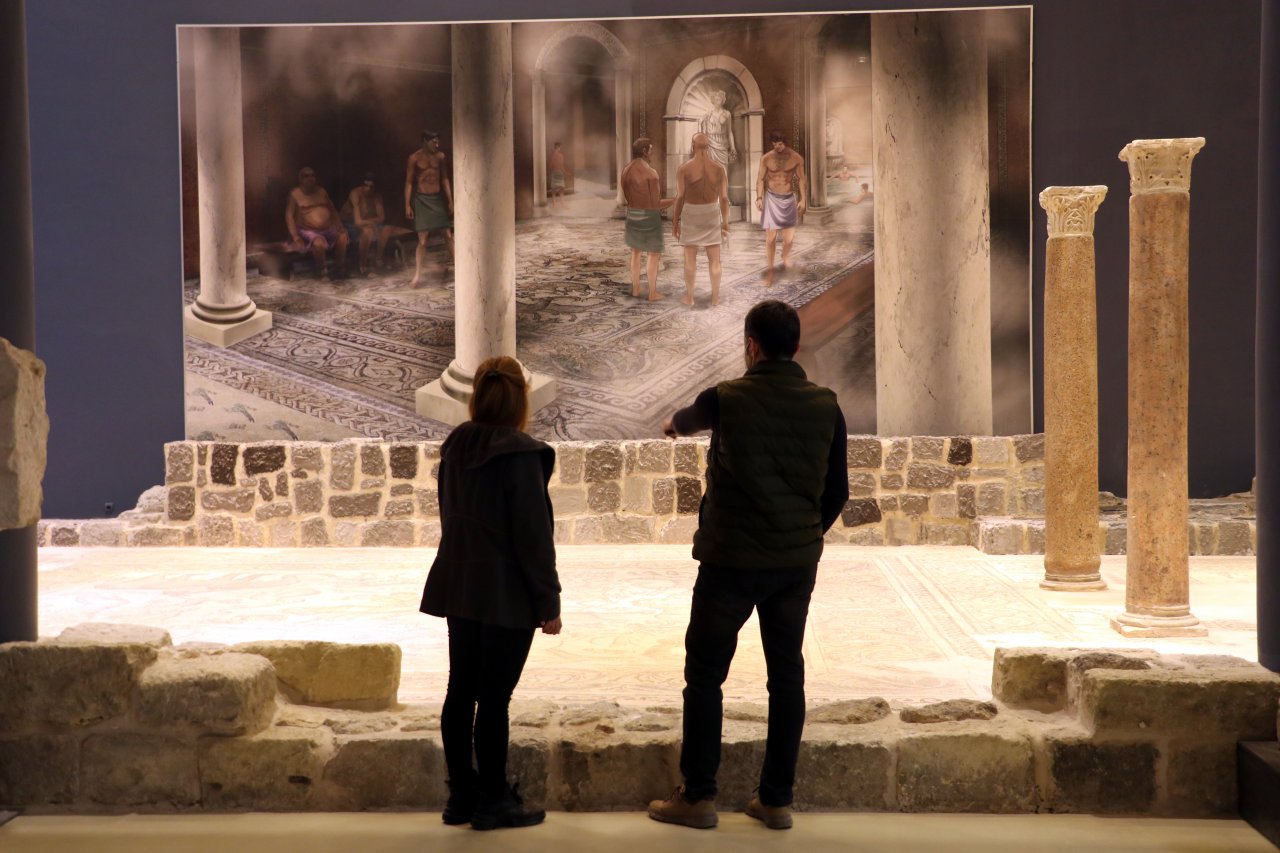 Türkiye'nin, tarihe ışık tutan mozaik eserleri göz kamaştırıyor