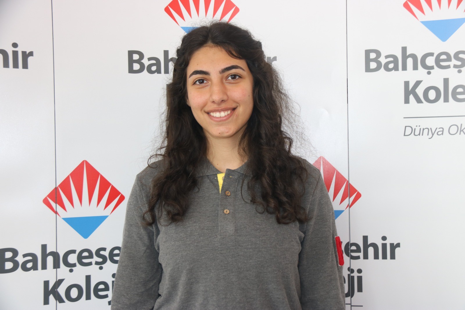 Diyarbakırlı öğrenciler Harvard ve Brown’a tam burslu kabul edildi