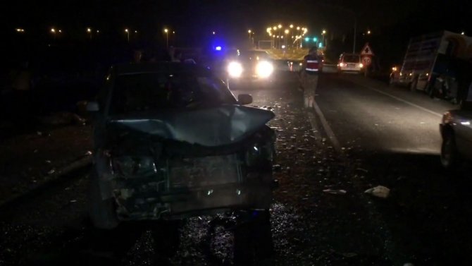 Ceylanpınar'da feci kaza! Koyun sürüsün arasına daldı!