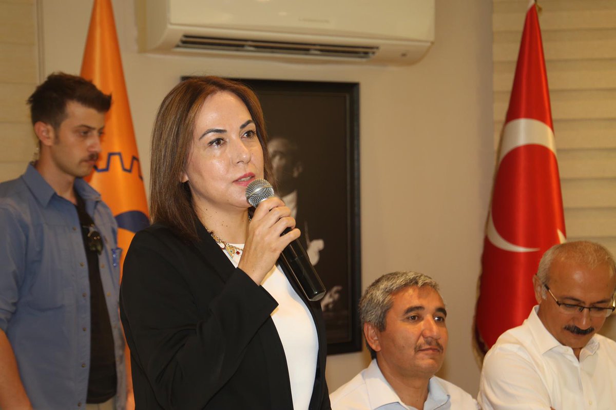 AK Parti Mersin Milletvekili Zeynep Gül Yılmaz kimdir? Nereli? Kaç yaşında? | Zeynep Gül Yılmaz Twitter