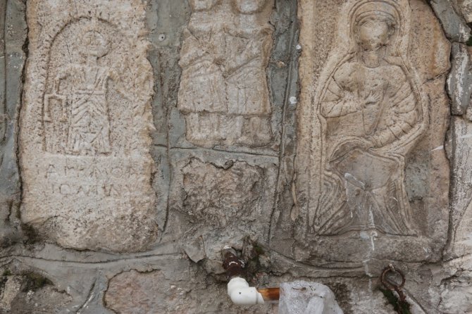 Roma dönemine ait tarihi eserlerin taşınması ertelendi