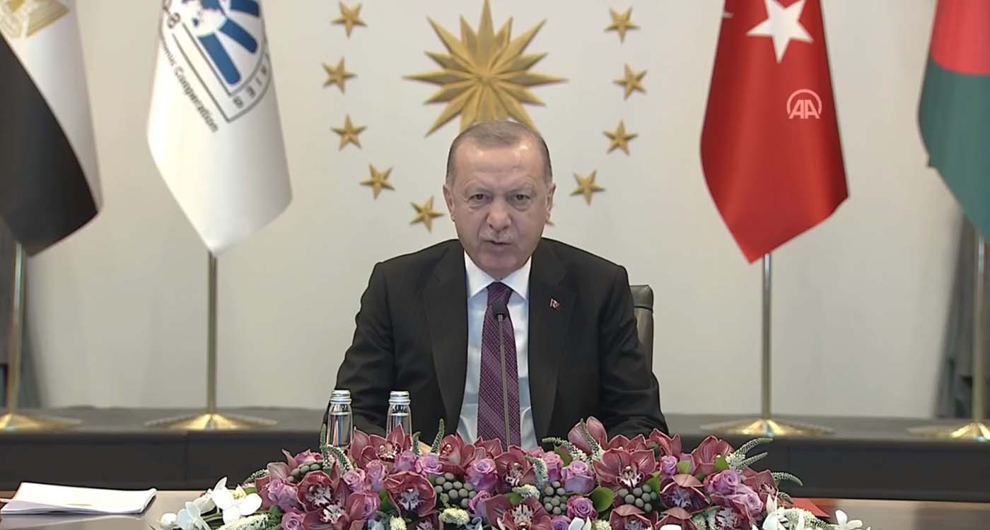 Cumhurbaşkanı Erdoğan dan D-8 ülkelerine çağrı: Yerel parayla ticarete ağırlık vermemiz şarttır