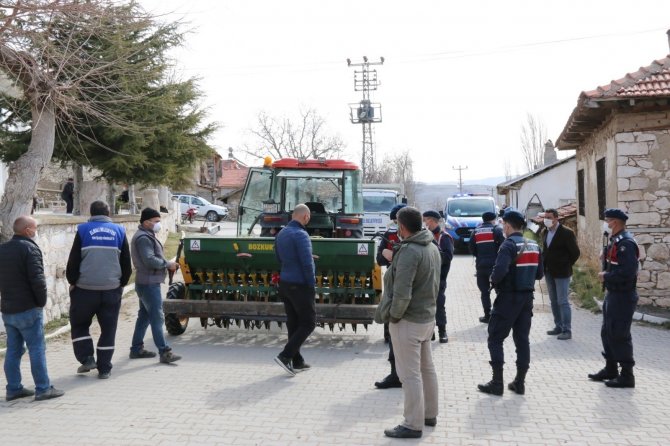 Tarihi eserleri vermek istemediler! Mahalleli ve ekipler arasında tarihi eser gerginliği
