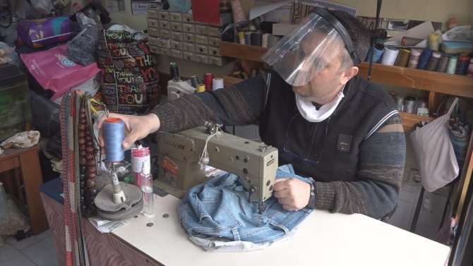 36 yıllık zanaatkar, çok sevdiği mesleğinin tarihe karışmasından korkuyor