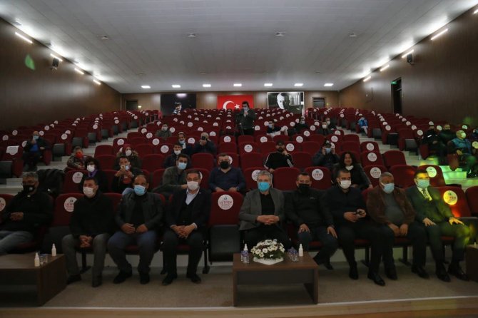 Balıkesir'in Edremit Belediye Başkanı pandemiden olumsuz etkilenen Roman müzisyenlere müjdeyi verdi