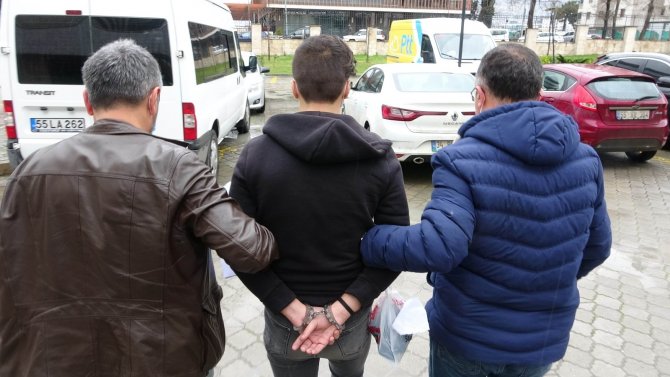 Cinsel istismar suçundan aranıyordu, polise direnip kaçmaya çalıştı