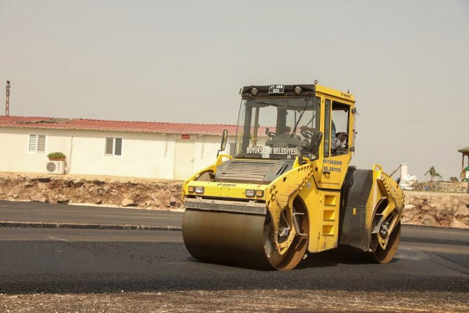 Diyarbakır Büyükşehir Belediyesi Sur ve Kayapınar ilçelerine 250 bin ton asfalt serecek