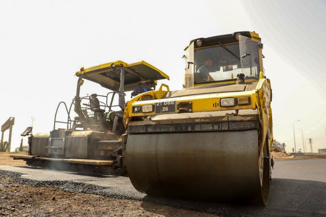 Diyarbakır Büyükşehir Belediyesi Sur ve Kayapınar ilçelerine 250 bin ton asfalt serecek