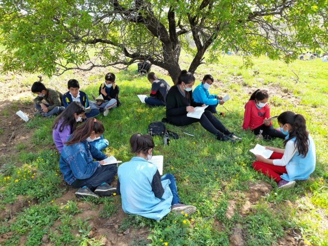 Hem ciğerleri, hem de zihinleri bayram etti, Açık havada okuma şenliği